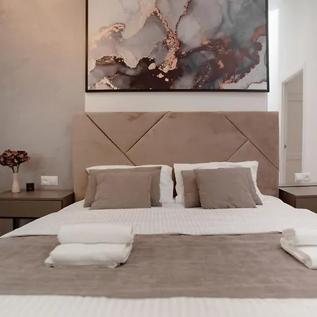 Apartament в центрі львова вул івана франка *