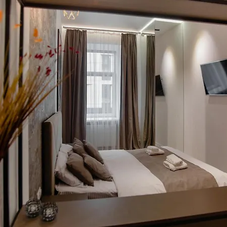 в центрі львова вул івана франка Apartament Lwów