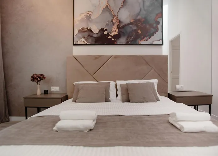 Apartment в центрі львова вул івана франка *