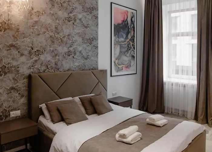 в центрі львова вул івана франка Apartment Lviv