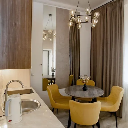 Apartman в центрі львова вул івана франка *